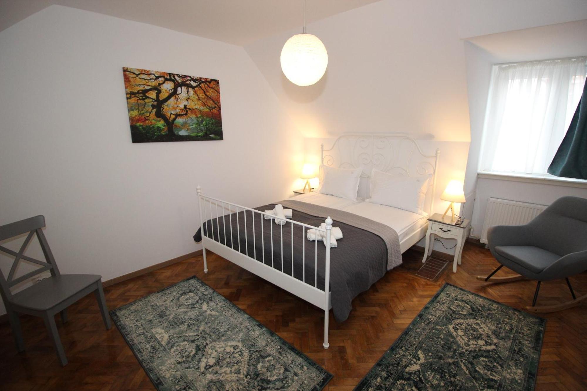 92 Residence Brasov Bilik gambar