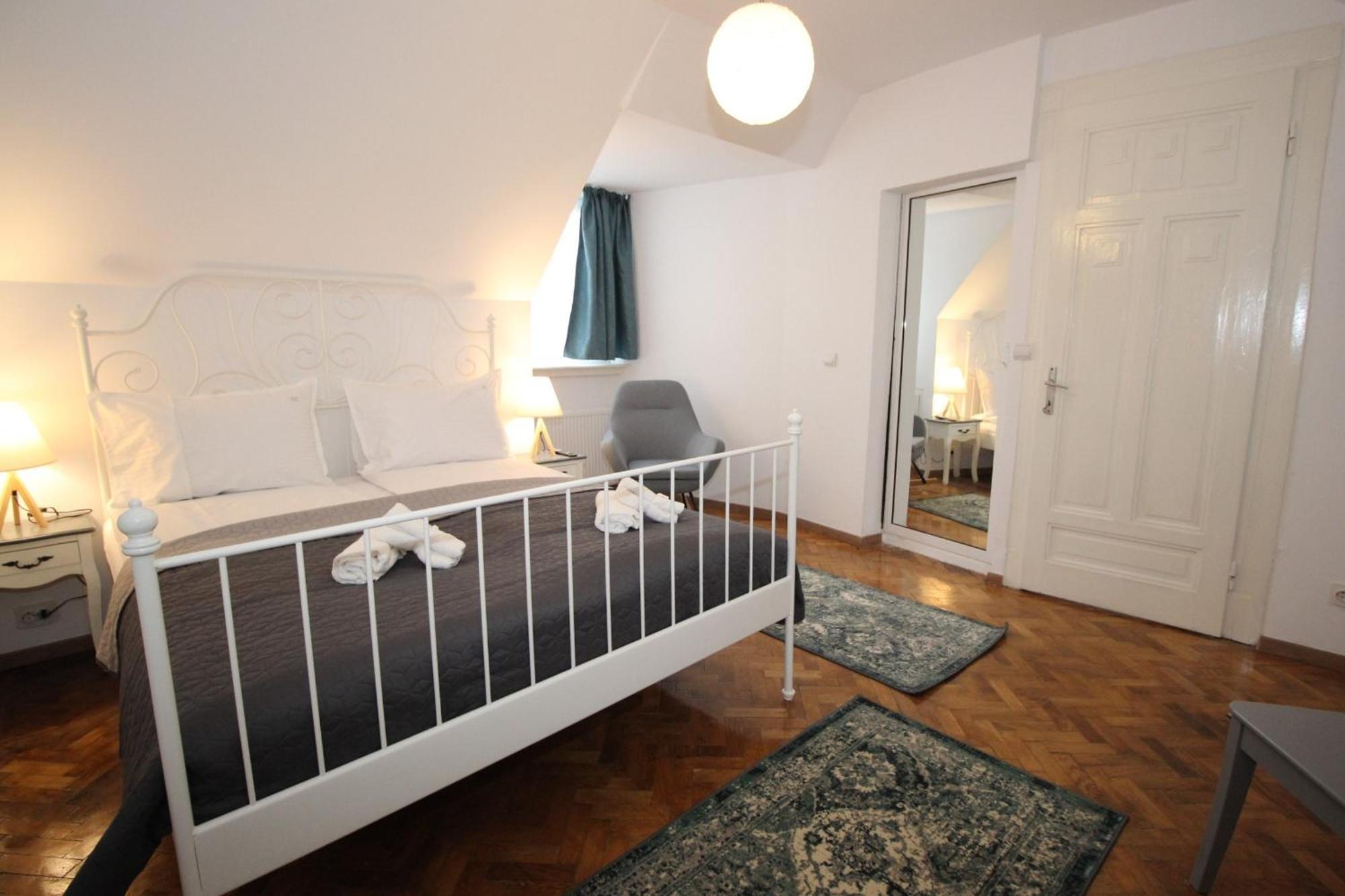 92 Residence Brasov Bilik gambar