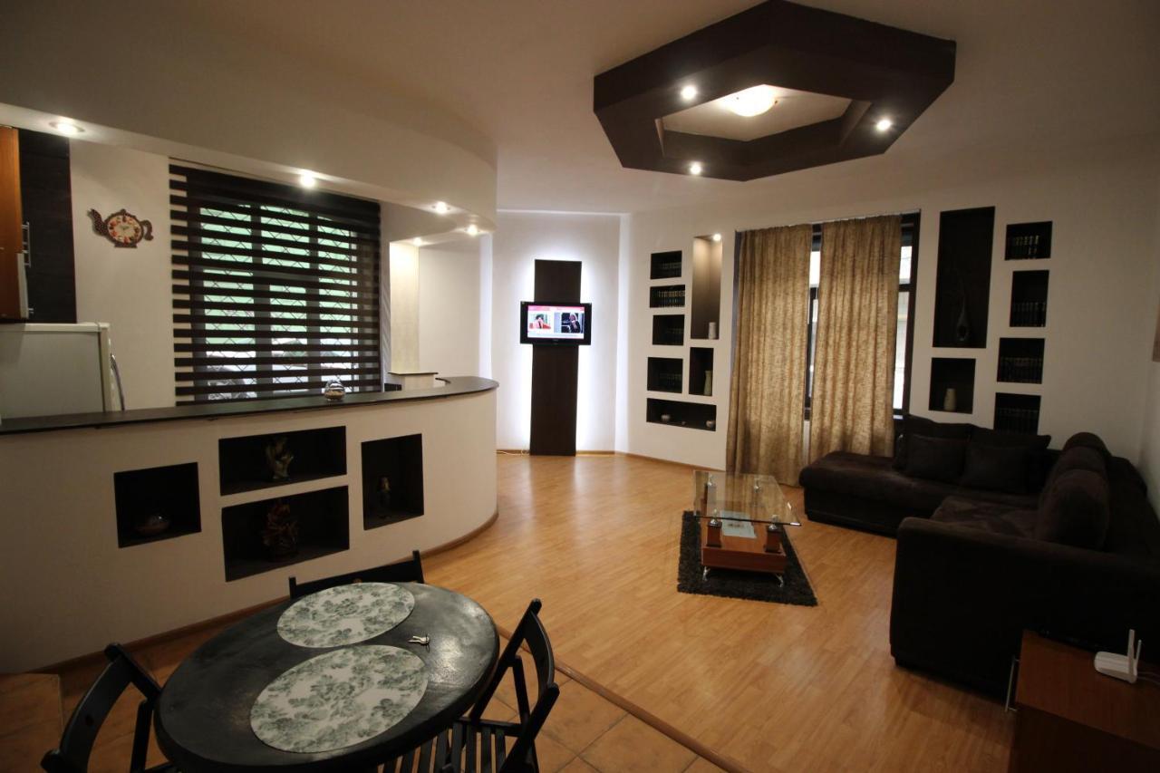 92 Residence Brasov Luaran gambar
